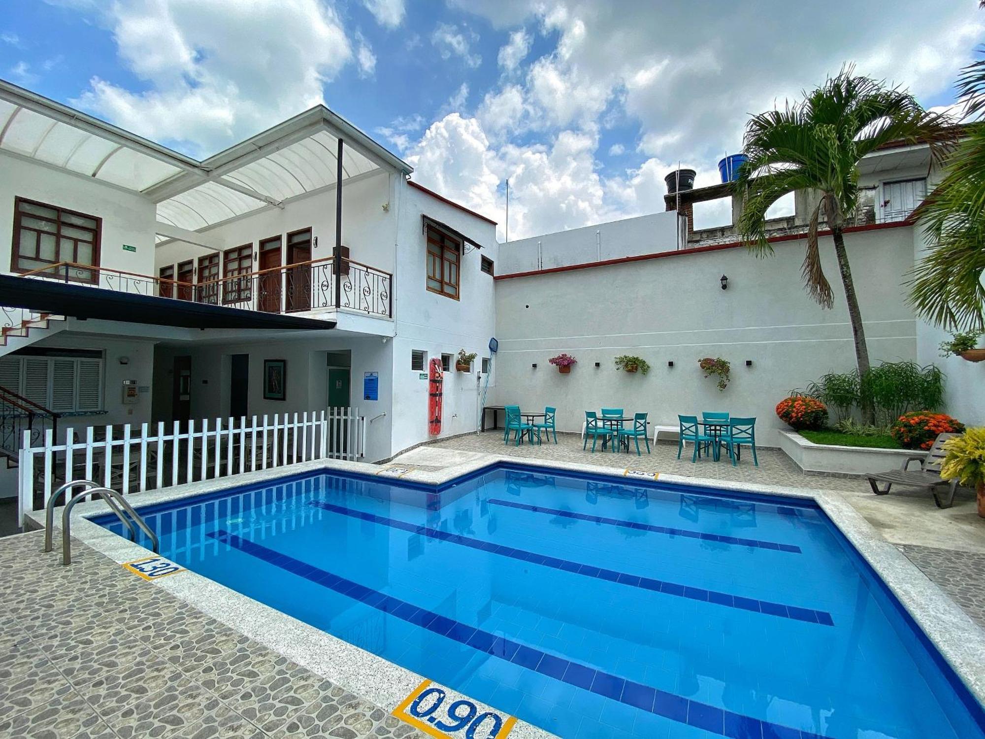 Hotel San Julian Guadalajara de Buga Exterior foto